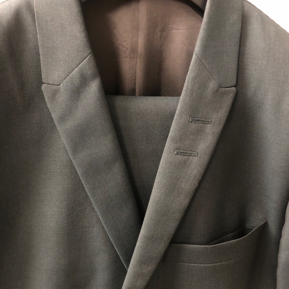 Tiger suit - Picture 2 of 4